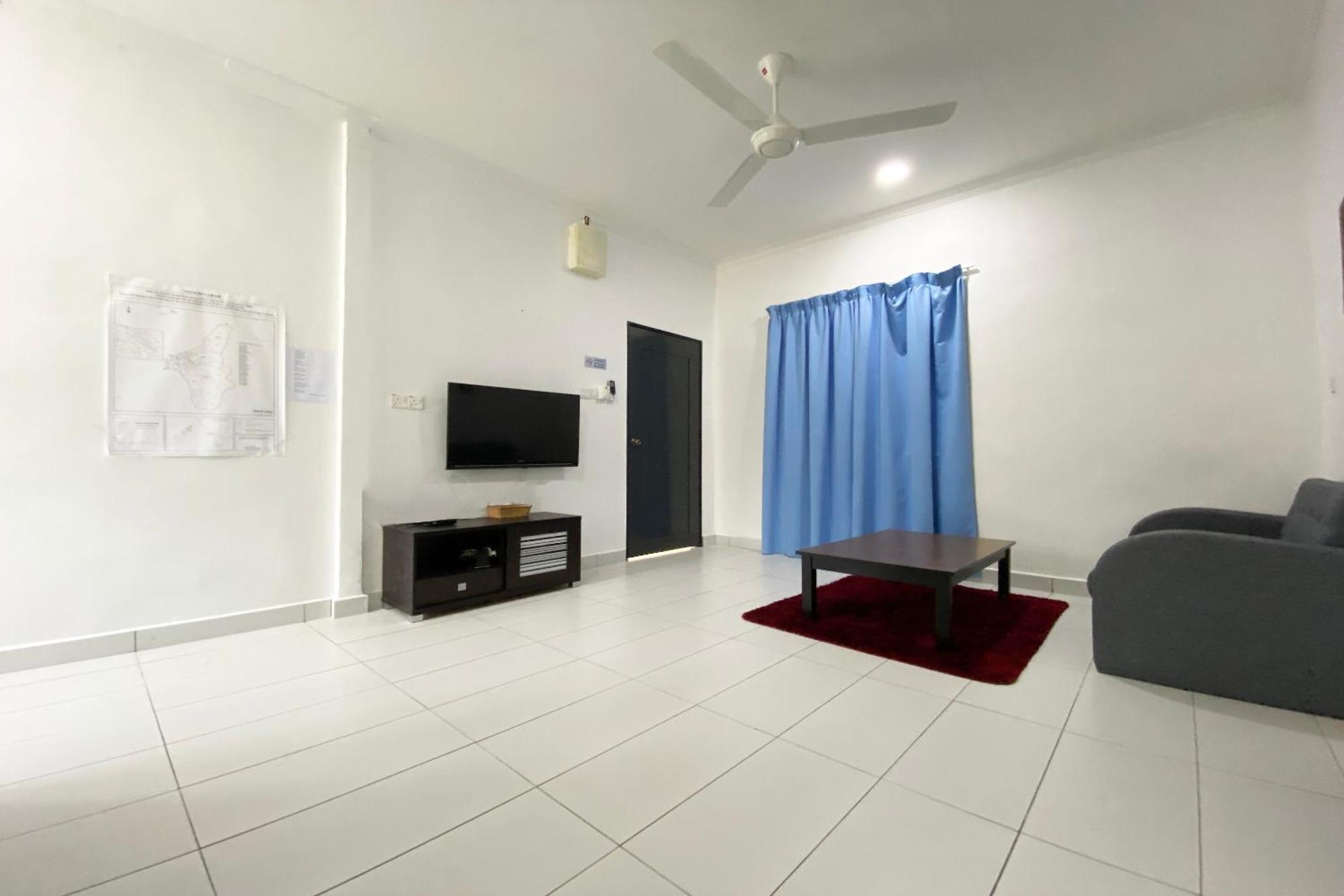 Oyo Home 90230 Dh Residence 古打毛律 外观 照片